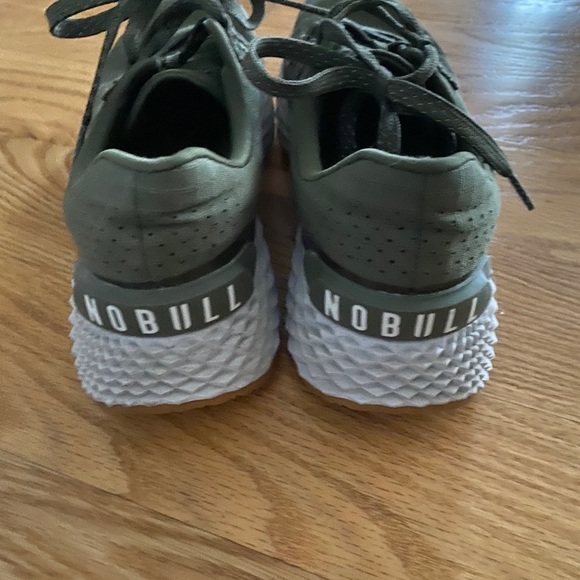 NOBULL Shoes - NoBull runners size 6.5 women’s